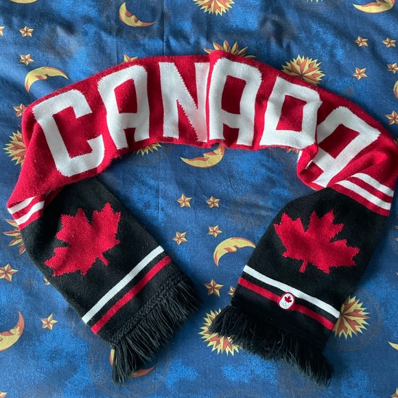 Canada Olympic Scarf HBC - Picture 2 of 7